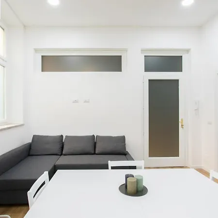 Apartment Ca' Garibaldi - Centralissimo 500mt Da Palazzo Reale *