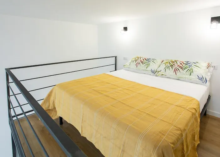 Ca' Garibaldi - Centralissimo 500mt Da Palazzo Reale Apartamento *